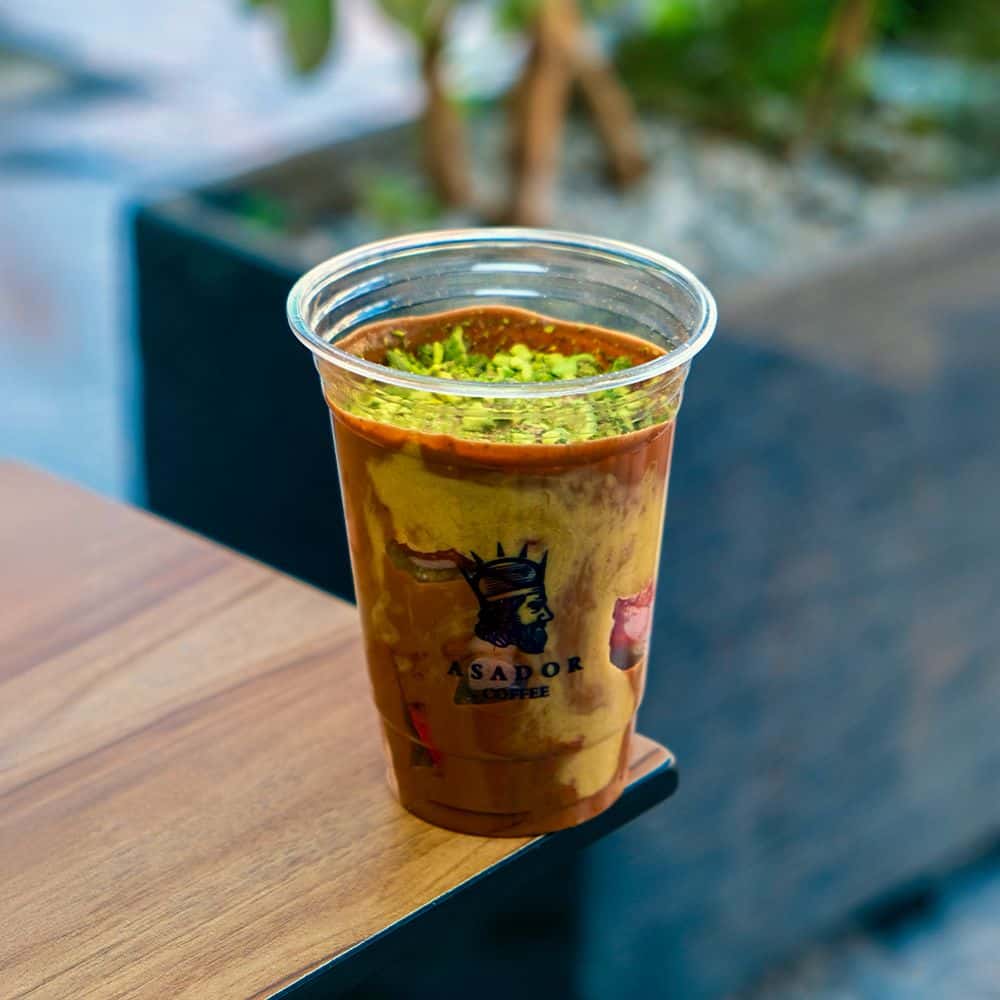 Strawberry Kunafa Pistachio