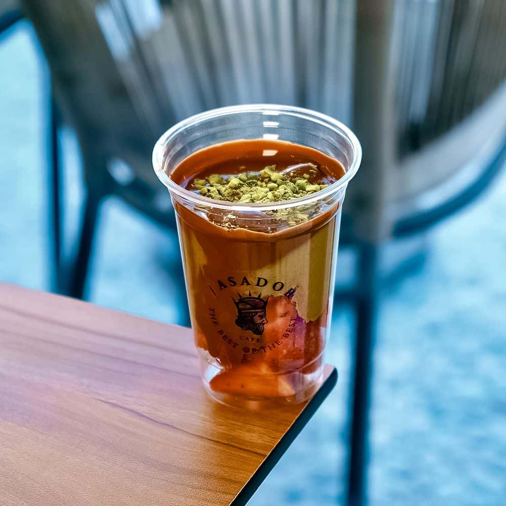 Strawberry Kunafa Pistachio